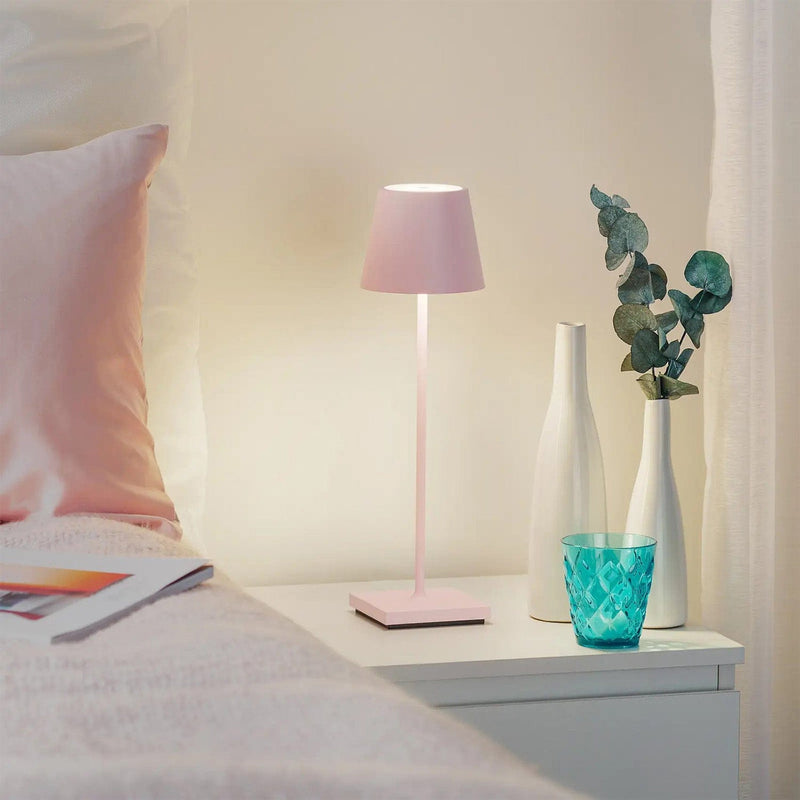 Lampada da tavolo ROSA  LED a batteria dimmerabile Senza fili con luce bianca calda 3 colori LED,  per Hotel bar ristoranti camera da letto la casa